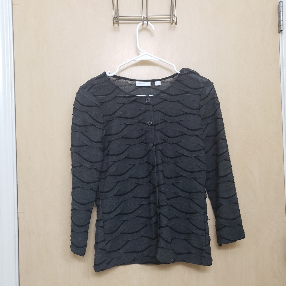 NWOT New York & Company Scalloped Cardigan